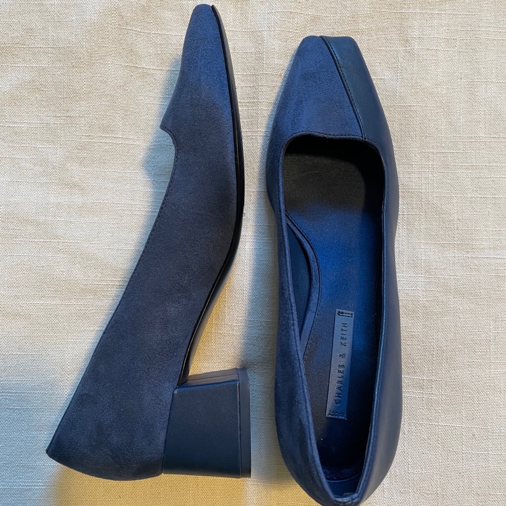 Charles&Keith Heel